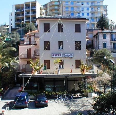 Hotel Villa Camilla Вараце Екстериор снимка