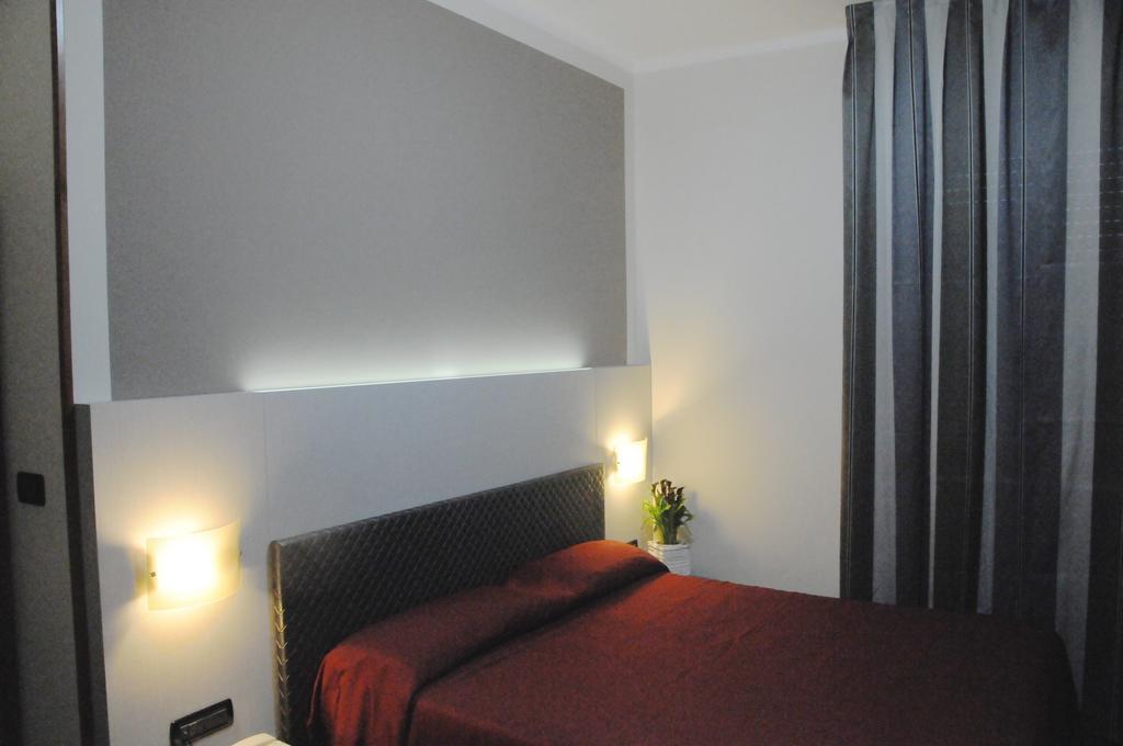 Hotel Villa Camilla Вараце Стая снимка