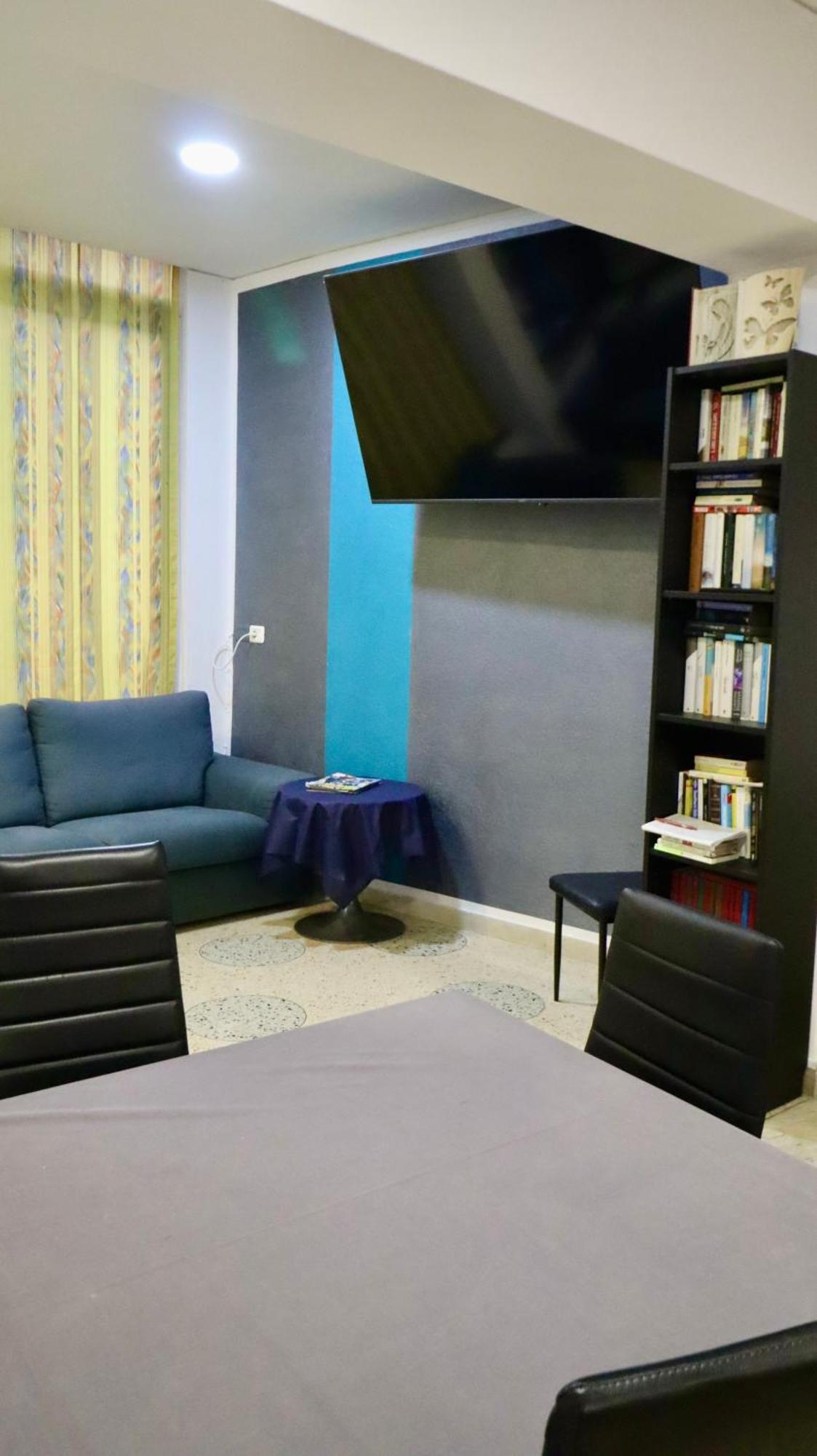 Hotel Villa Camilla Вараце Екстериор снимка