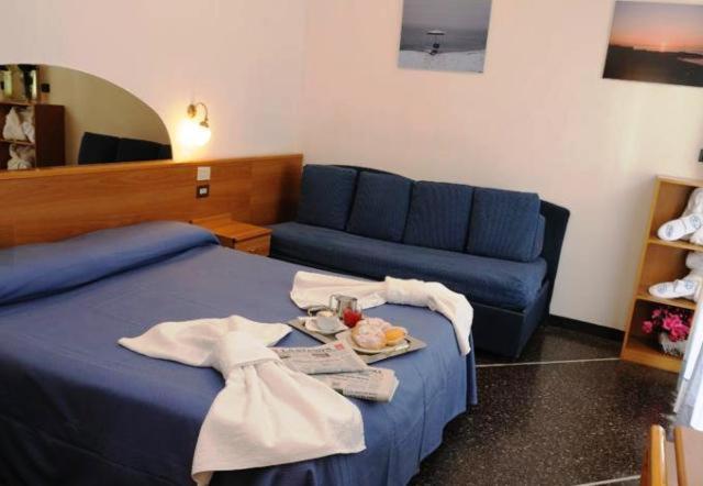 Hotel Villa Camilla Вараце Екстериор снимка